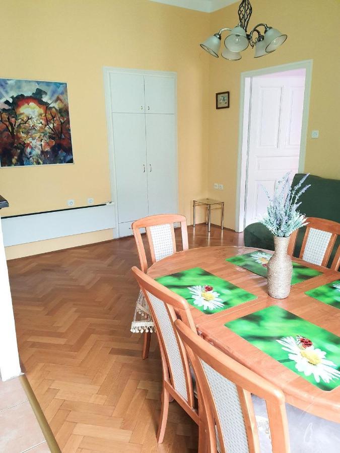 Family Apartment Center Opatija Exterior photo